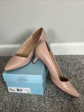 Boscov's Shoes for Sale up to 90% Off: Poshmark